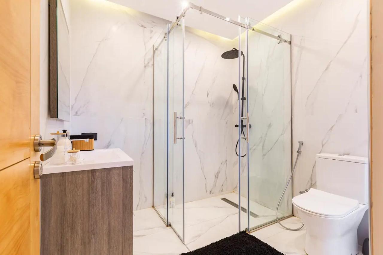 マラケシュLoft Duplex Familial 200M2 Neuf - Centre Guelizアパートメント エクステリア 写真