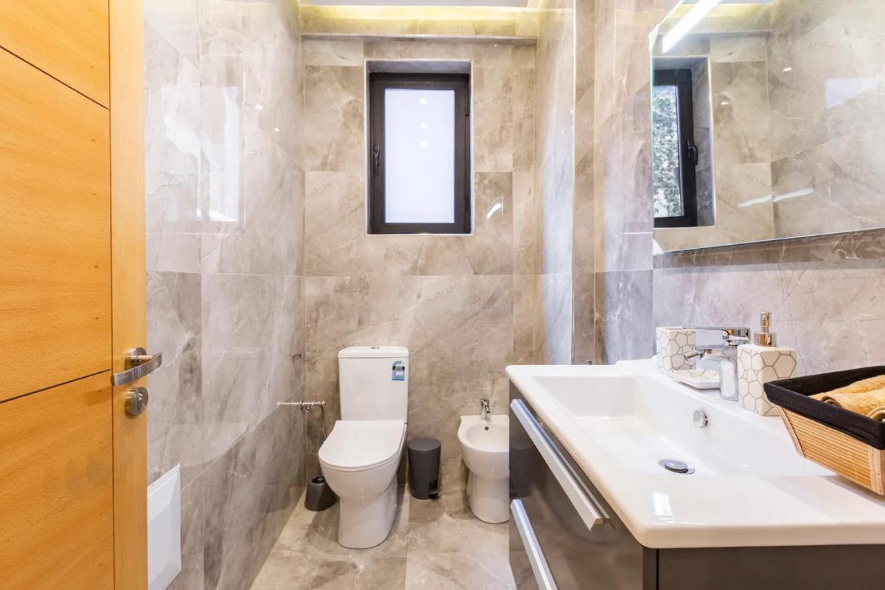 マラケシュLoft Duplex Familial 200M2 Neuf - Centre Guelizアパートメント エクステリア 写真