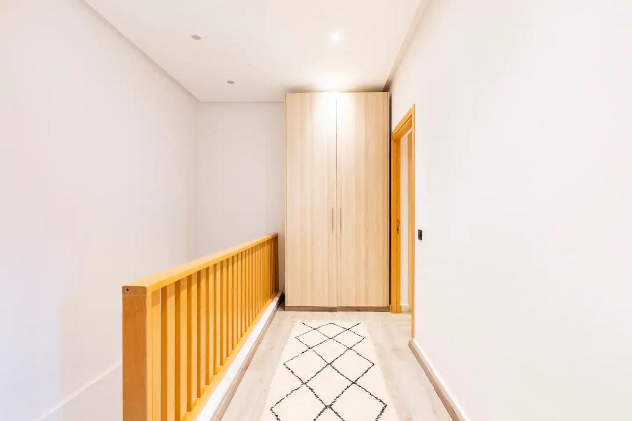 マラケシュLoft Duplex Familial 200M2 Neuf - Centre Guelizアパートメント エクステリア 写真