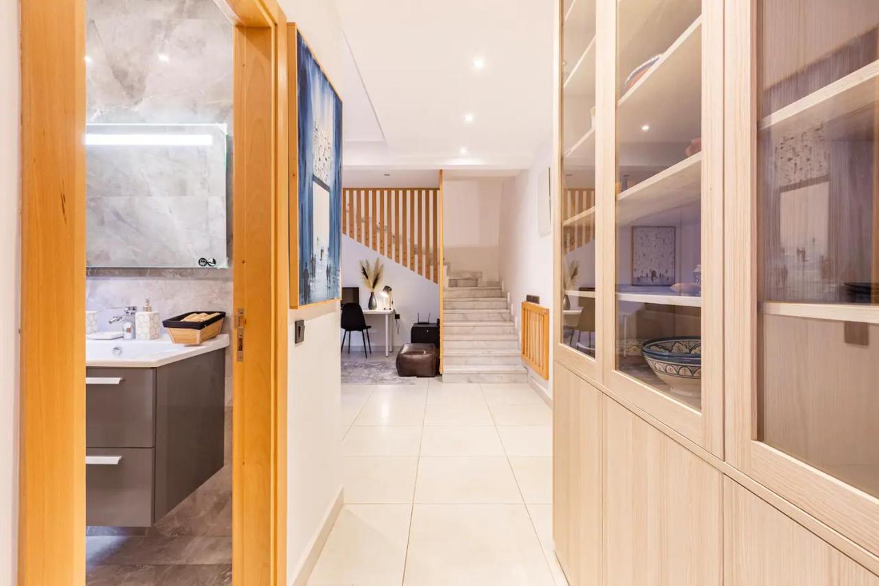 マラケシュLoft Duplex Familial 200M2 Neuf - Centre Guelizアパートメント エクステリア 写真